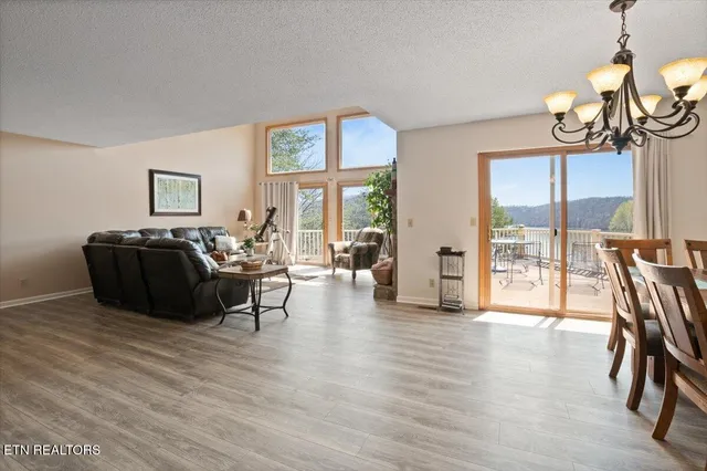 $639,000 | 168 Little Buck Lane, La Follette, TN 37766