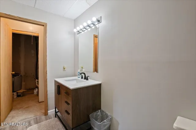 $639,000 | 168 Little Buck Lane, La Follette, TN 37766