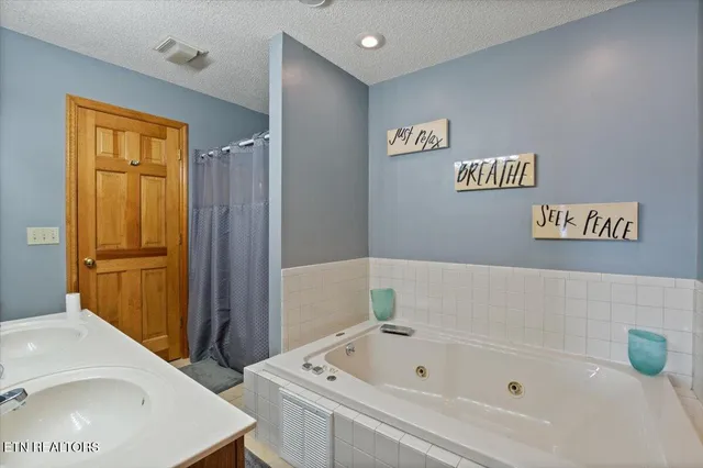 $639,000 | 168 Little Buck Lane, La Follette, TN 37766