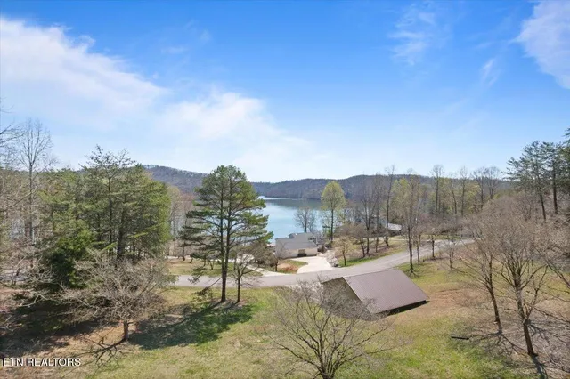 $639,000 | 168 Little Buck Lane, La Follette, TN 37766