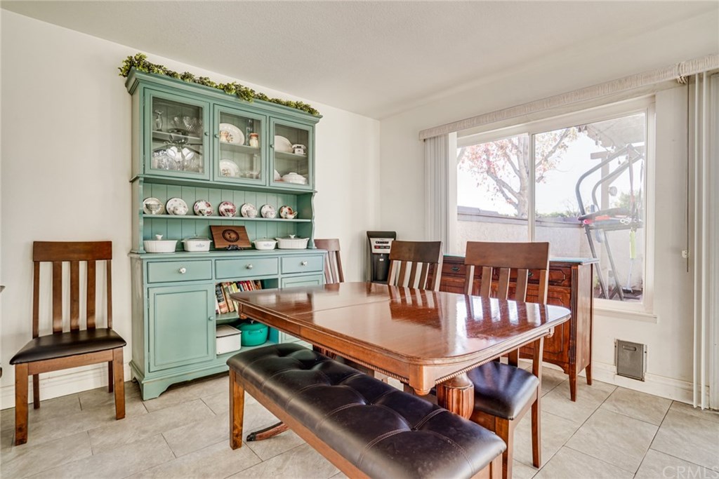 11265 Knott Avenue Cypress, CA 90630 - Photo 11 of 43