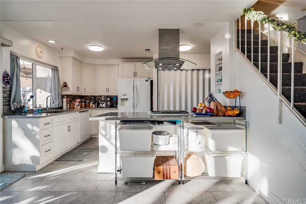 11265 Knott Avenue Cypress, CA 90630 - Photo 16 of 43