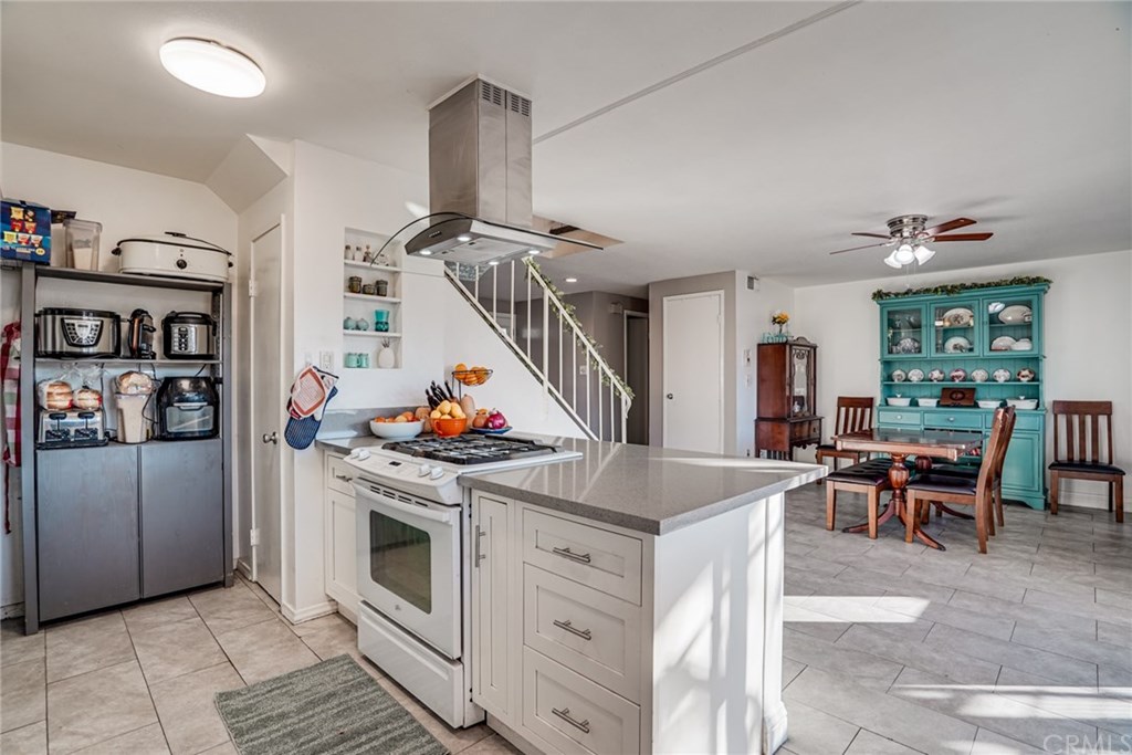 11265 Knott Avenue Cypress, CA 90630 - Photo 19 of 43