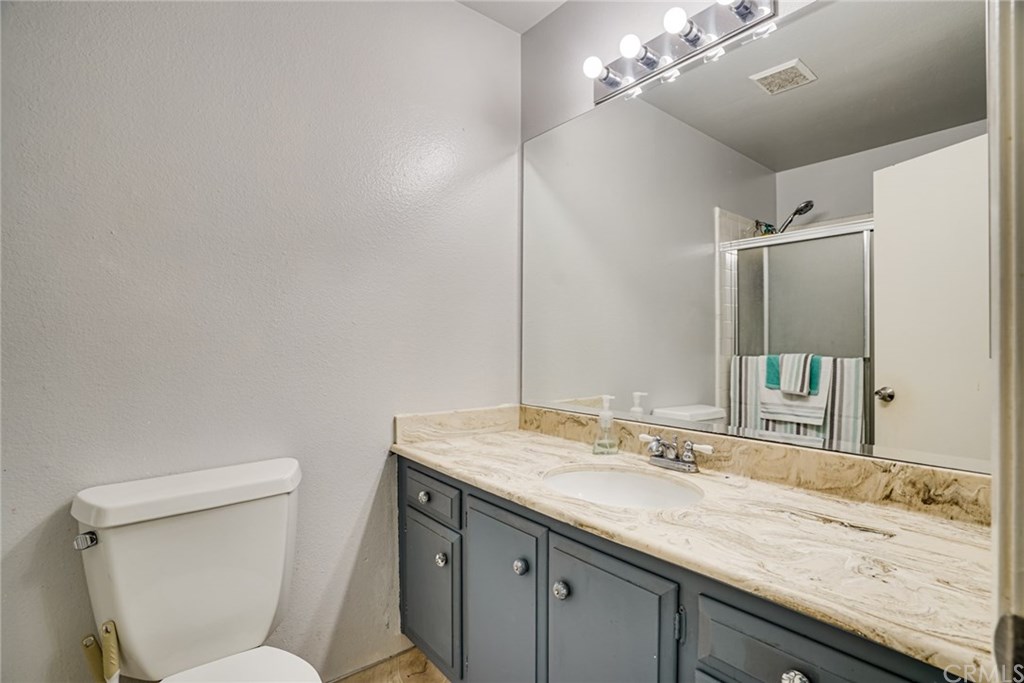 11265 Knott Avenue Cypress, CA 90630 - Photo 22 of 43