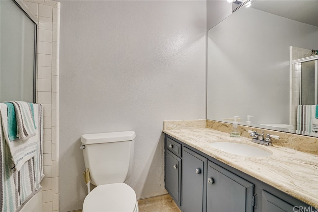 11265 Knott Avenue Cypress, CA 90630 - Photo 24 of 43