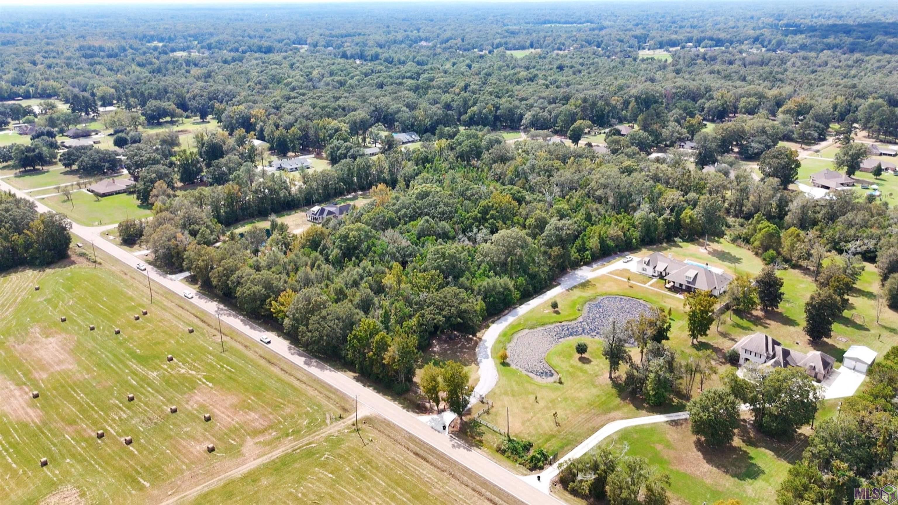 15935 Joor Road Zachary, LA 70791 - Photo 3 of 14 Gallery Image 3