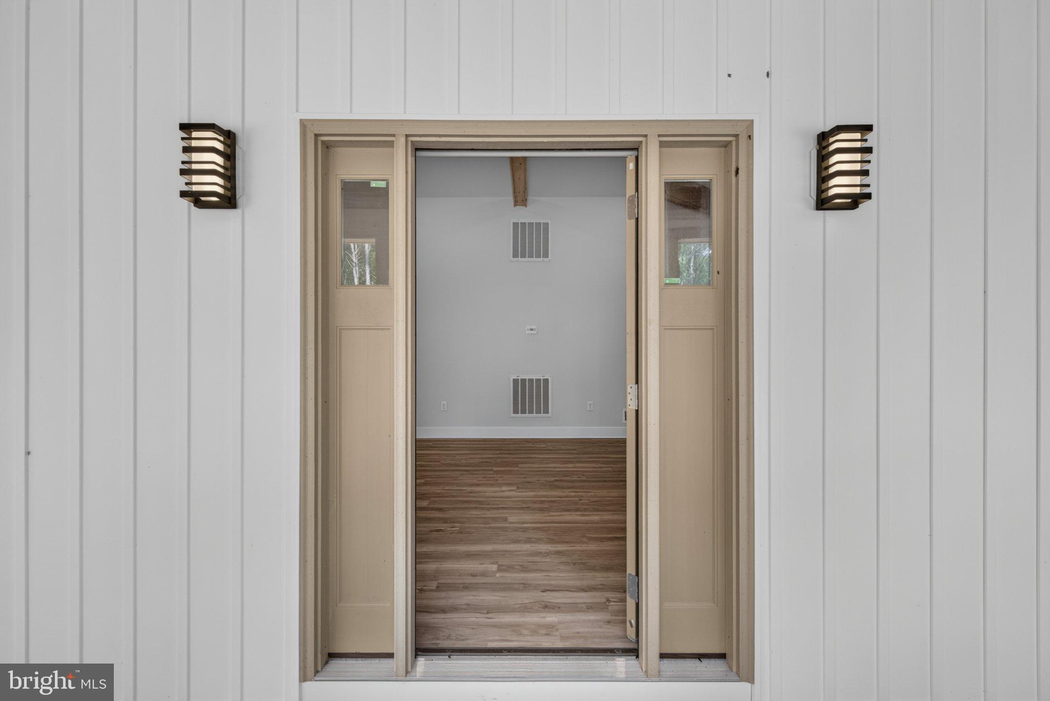 972 Days Bridge Road Mineral, VA 23117 - Photo 93 of 109 Inviting entrance to modern living.