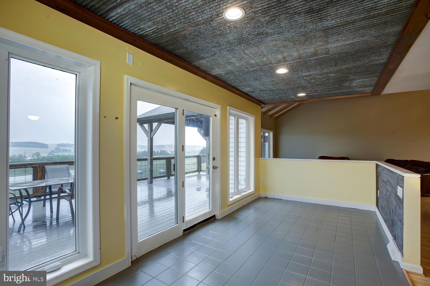 186 Upper Valley Road Christiana, PA 17509 - Photo 13 of 54 Gallery Image 13