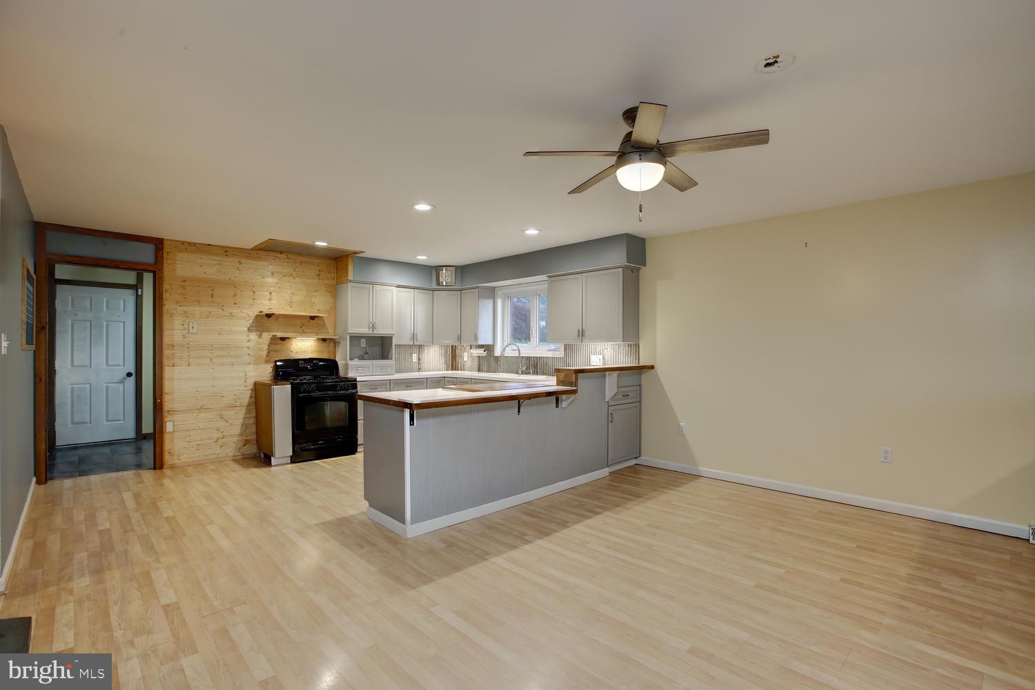 186 Upper Valley Road Christiana, PA 17509 - Photo 10 of 54 Gallery Image 10