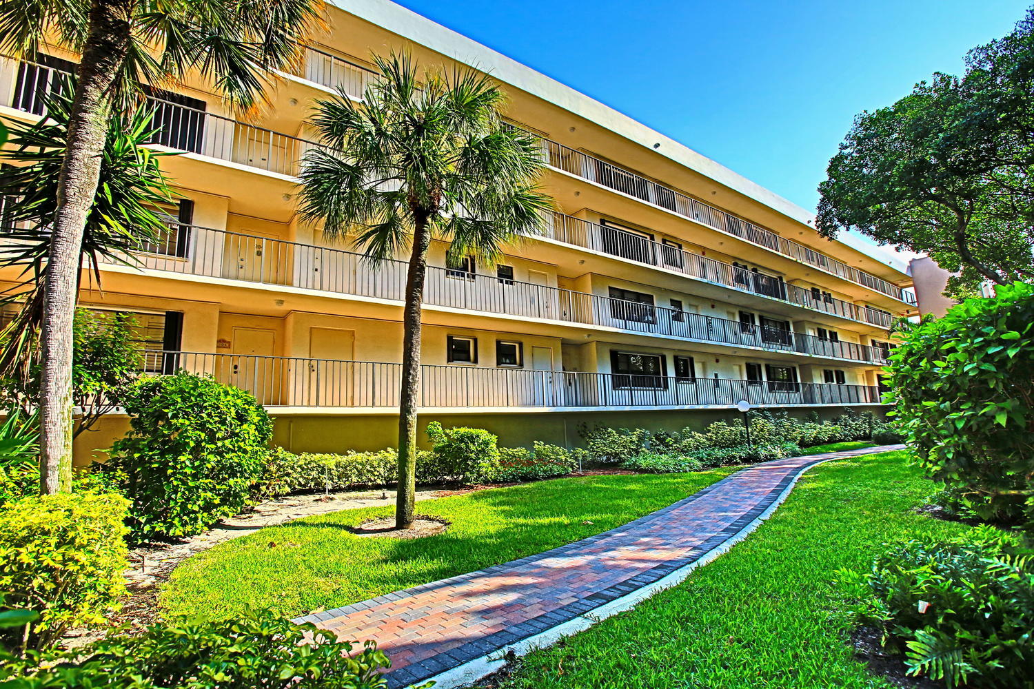 277 North Ocean Boulevard, Unit 202 Boca Raton, FL 33432 - Photo 1 of 25 Front