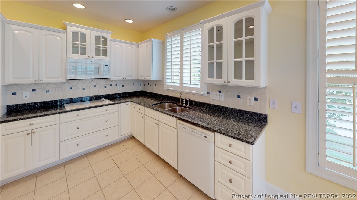 71 Hawk Ridge Drive, Unit 24 Spring Lake, NC 28390 - Photo 8 of 41 Gallery Image 8