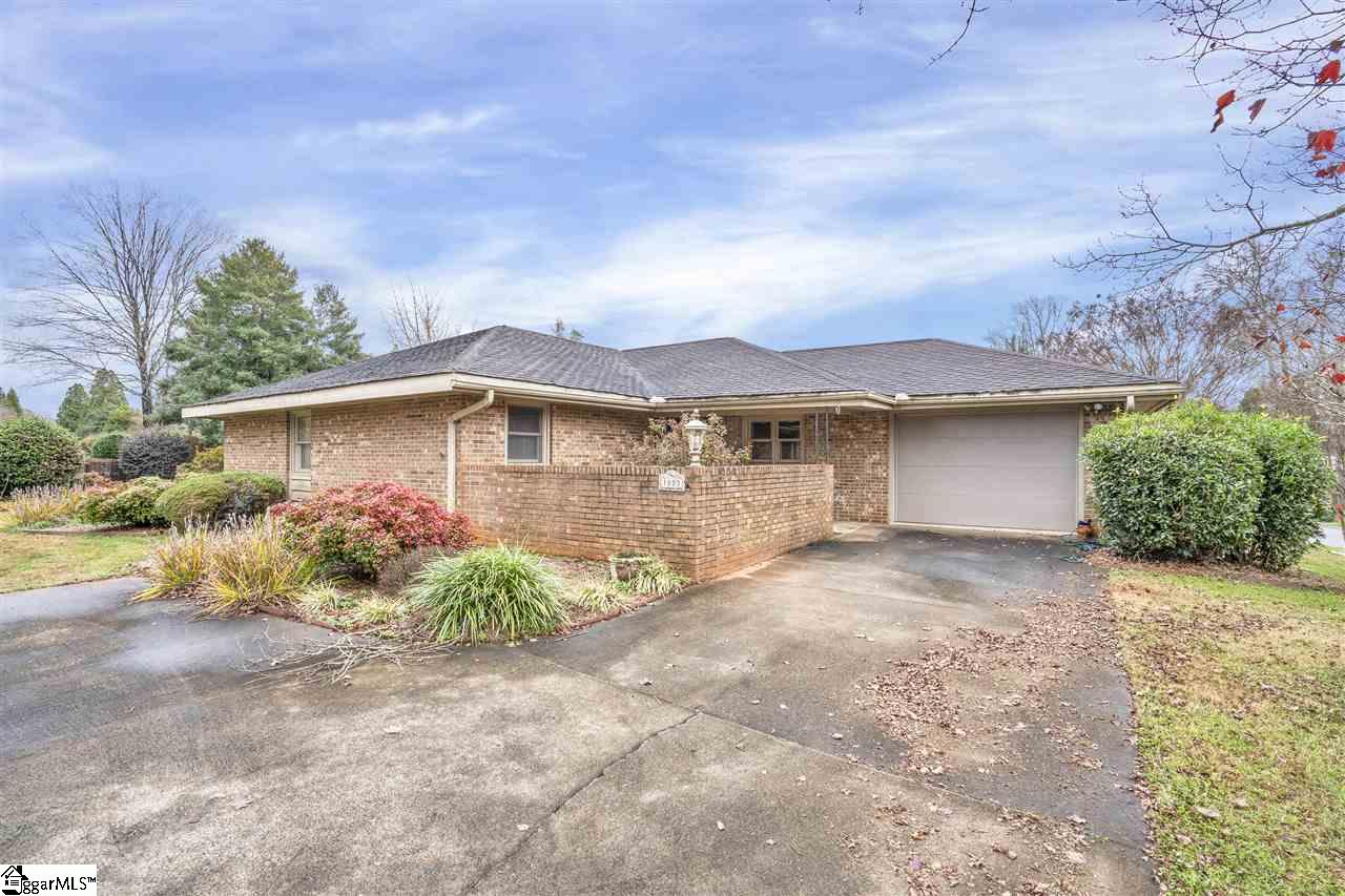 1005 Keystone Lane Clemson, SC 29631 - Photo 1 of 22 Gallery Image 1