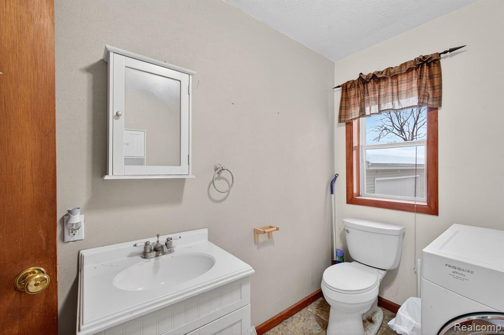 20463 Waubascon Road Battle Creek, MI 49017 - Photo 26 of 48 Gallery Image 26