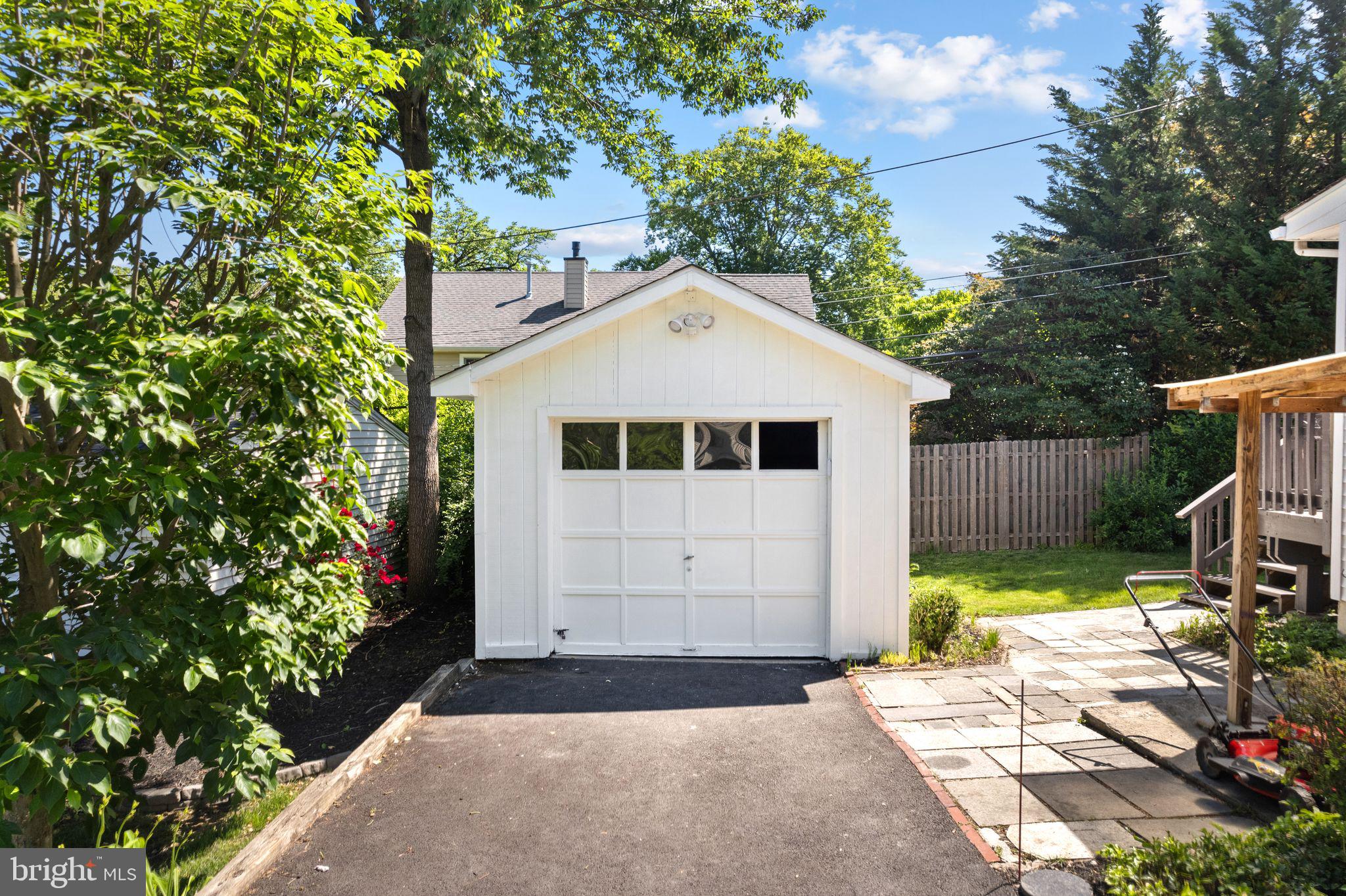 13 Rodney Road Bryn Mawr, PA 19010 - Photo 29 of 45 One-Car Garage