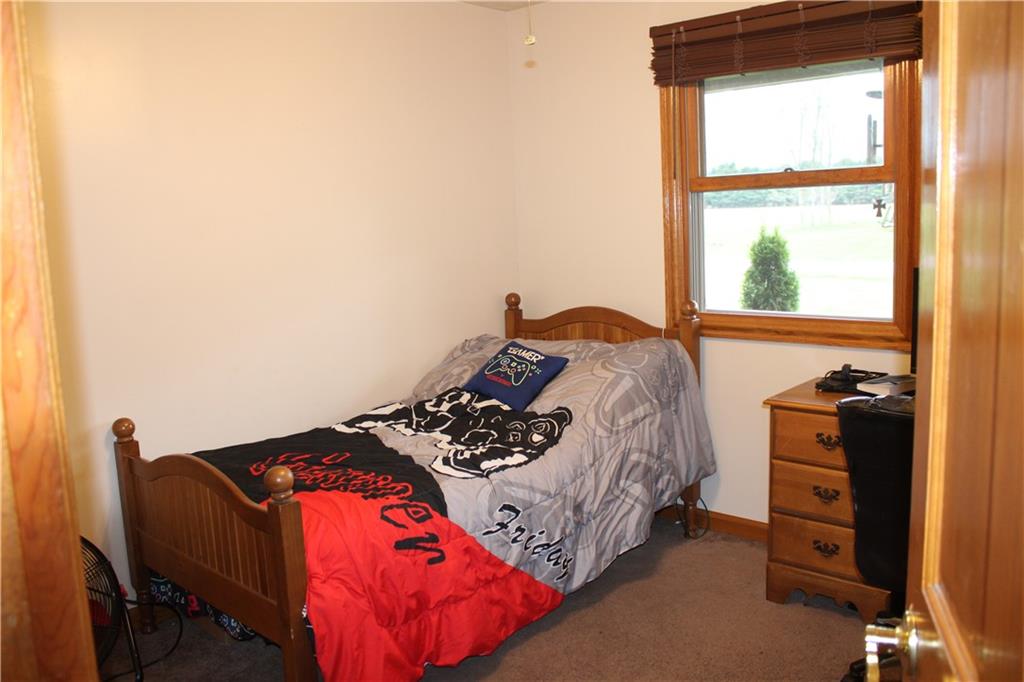 125 Shannon Road Renfrew, PA 16053 - Photo 16 of 39