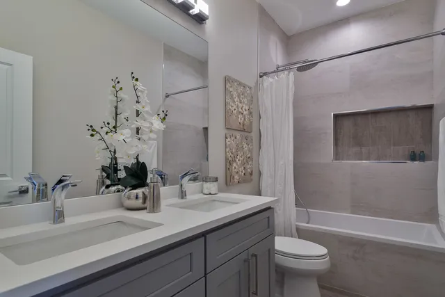 $699,000 | 3456 North Central Avenue, Chicago, IL 60634