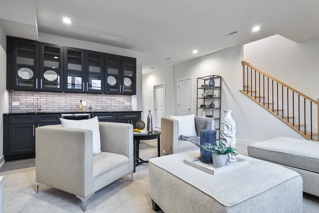 $699,000 | 3456 North Central Avenue, Chicago, IL 60634