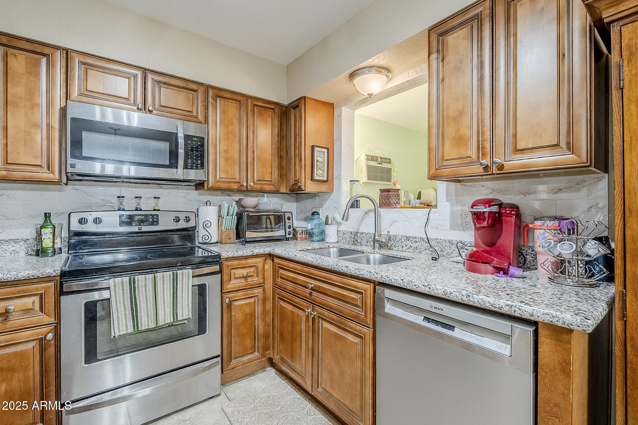 637 South Copper Drive Apache Junction, AZ 85120 - Photo 5 of 41 Copper-15