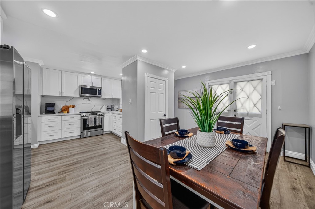 6066 Highpoint Drive Riverside, CA 92505 - Photo 9 of 46