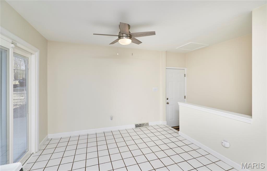 429 Fairview Court Ballwin, MO 63021 - Photo 11 of 28