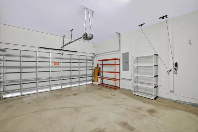 $1,450,000 | 15800 Northwest 88th Avenue, Miami Lakes, FL 33018