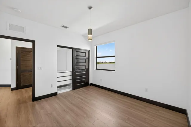 $1,450,000 | 15800 Northwest 88th Avenue, Miami Lakes, FL 33018