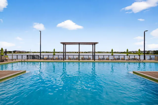 $1,450,000 | 15800 Northwest 88th Avenue, Miami Lakes, FL 33018