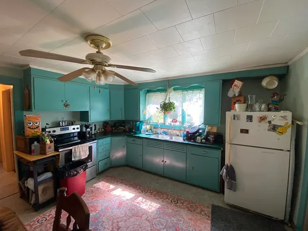 $375,000 | 10 East Prospect Street, Erving, MA 01344