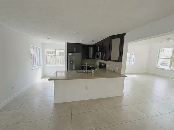 $4,200 | 114 Danielle Court, Weston, FL 33326