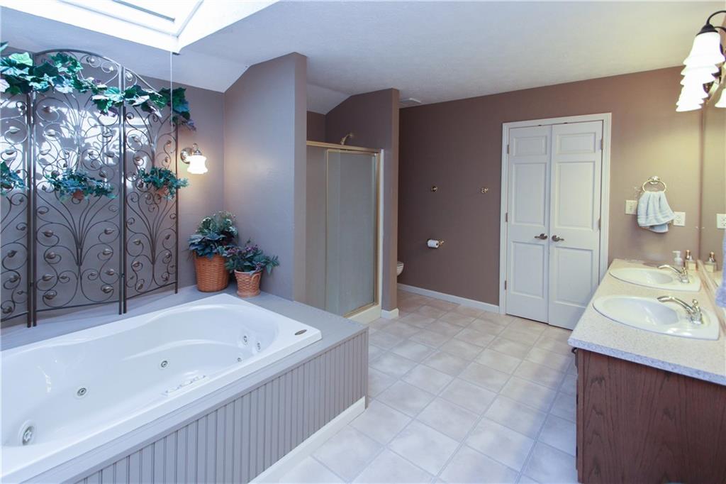 5771 RidgeHill Way Avon, IN 46123 - Photo 13 of 20 Gallery Image 13