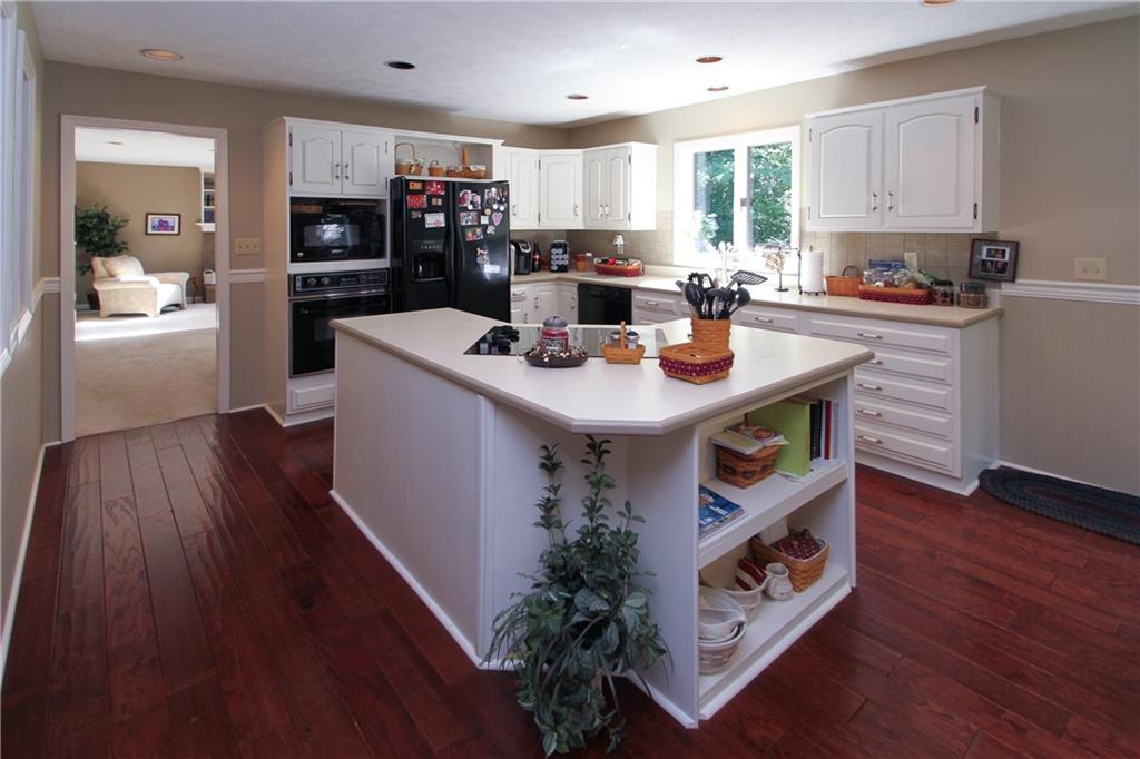 5771 RidgeHill Way Avon, IN 46123 - Photo 4 of 20 Gallery Image 4