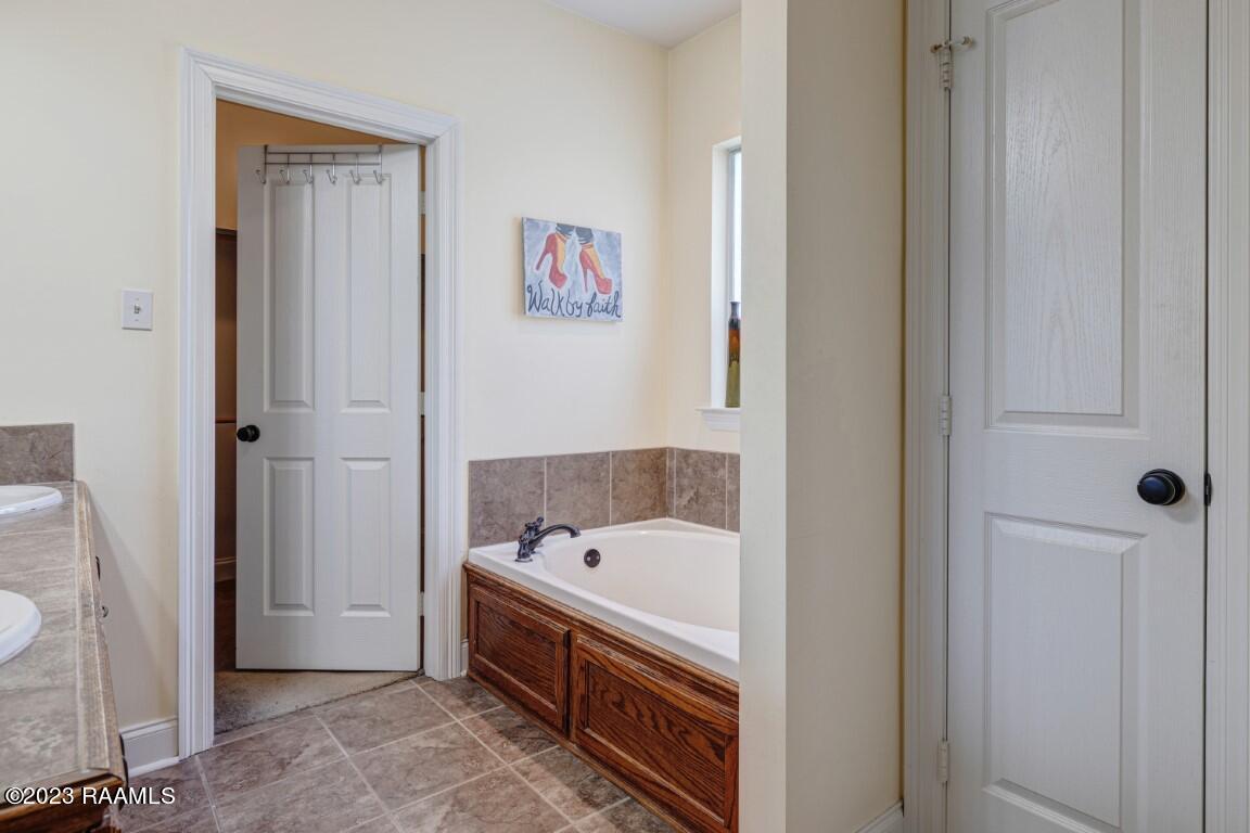 631 Simon Road Youngsville, LA 70592 - Photo 18 of 27 631 simon rd-18