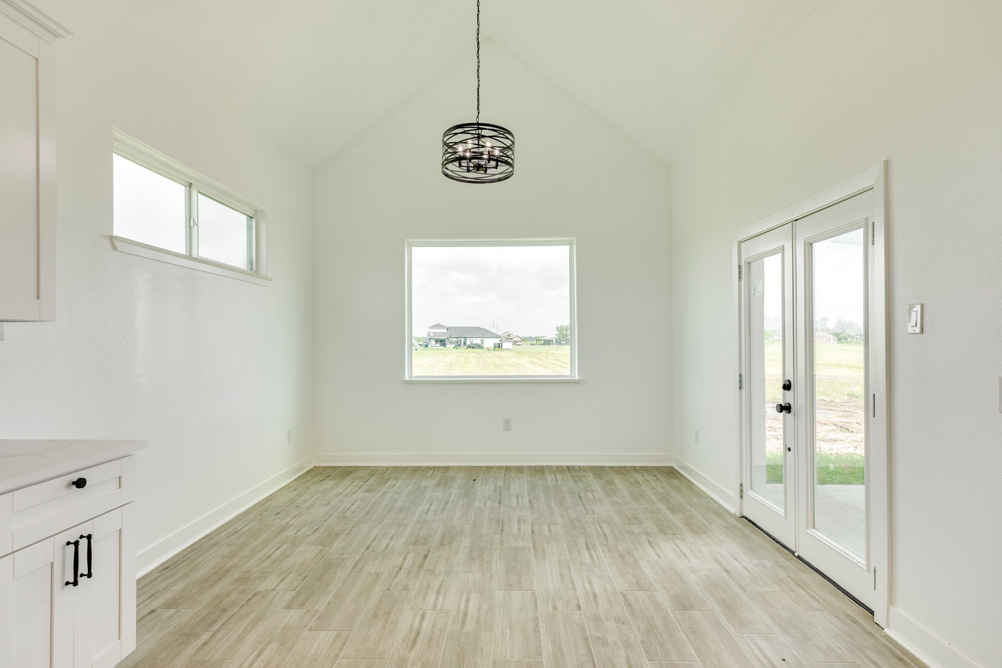 302 Colt Trail Angleton, TX 77515 - Photo 18 of 38