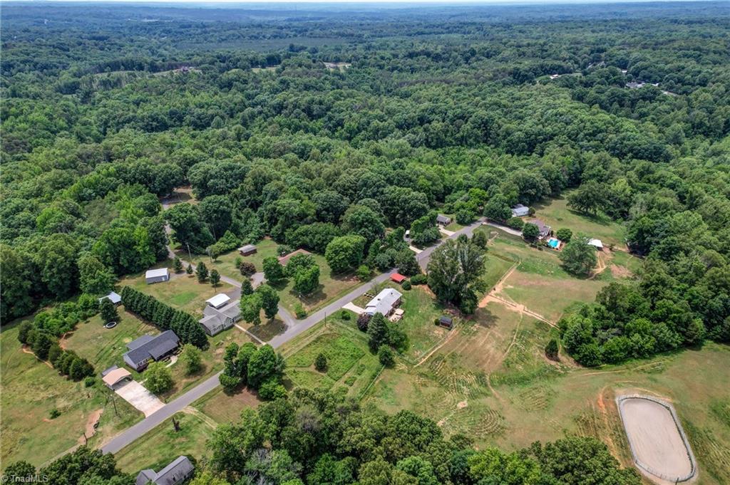 411 Vintage Road Eden, NC 27288 - Photo 37 of 40