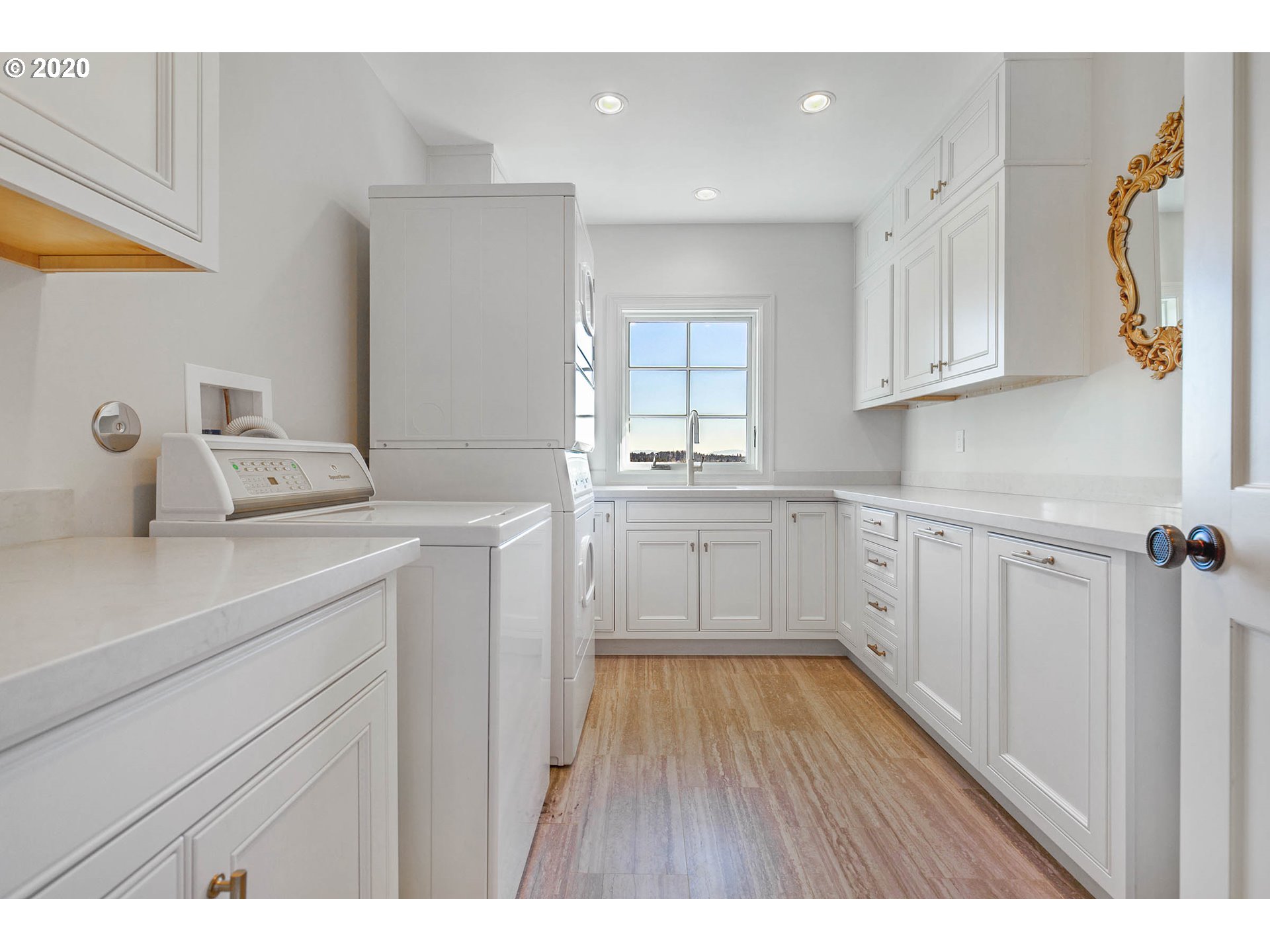12550 South Edgecliff Road Portland, OR 97219 - Photo 26 of 32 Gallery Image 26