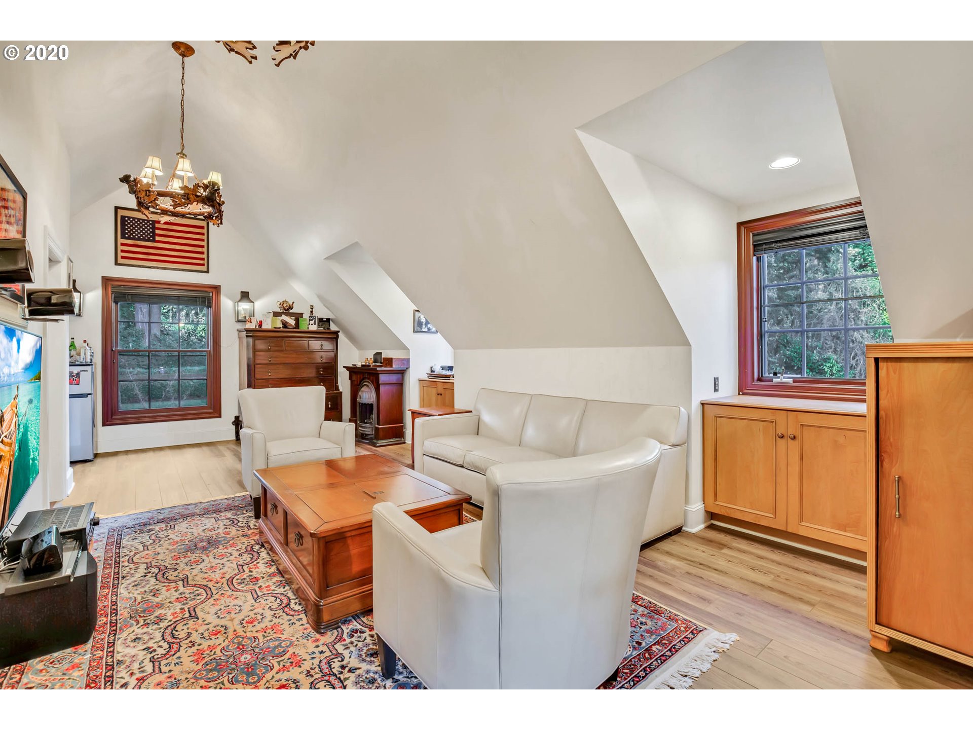 12550 South Edgecliff Road Portland, OR 97219 - Photo 31 of 32 Gallery Image 31