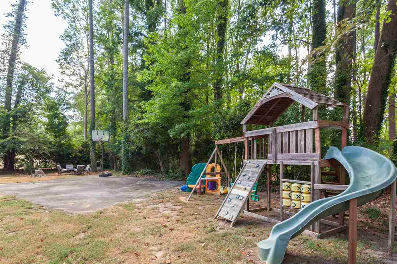 6609 King Lawrence Road Raleigh, NC 27607 - Photo 25 of 25 Backyard