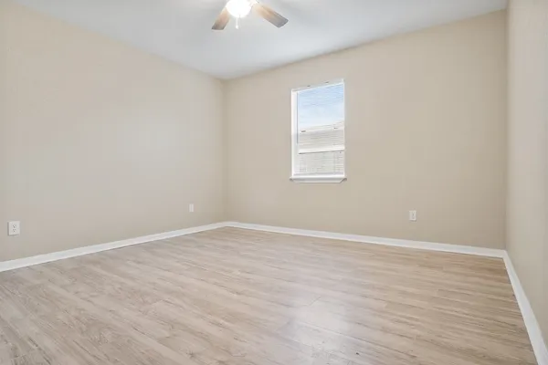 $1,800 | 3030 Twin Creek Drive, Corpus Christi, TX 78414