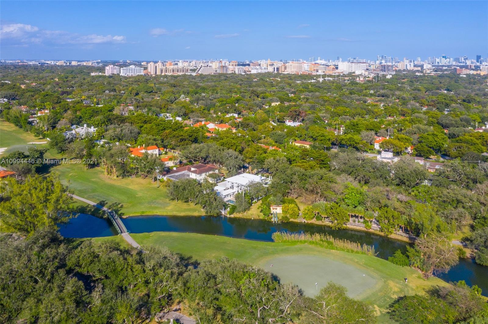 3916 Granada Boulevard Coral Gables, FL 33134 - Photo 11 of 75