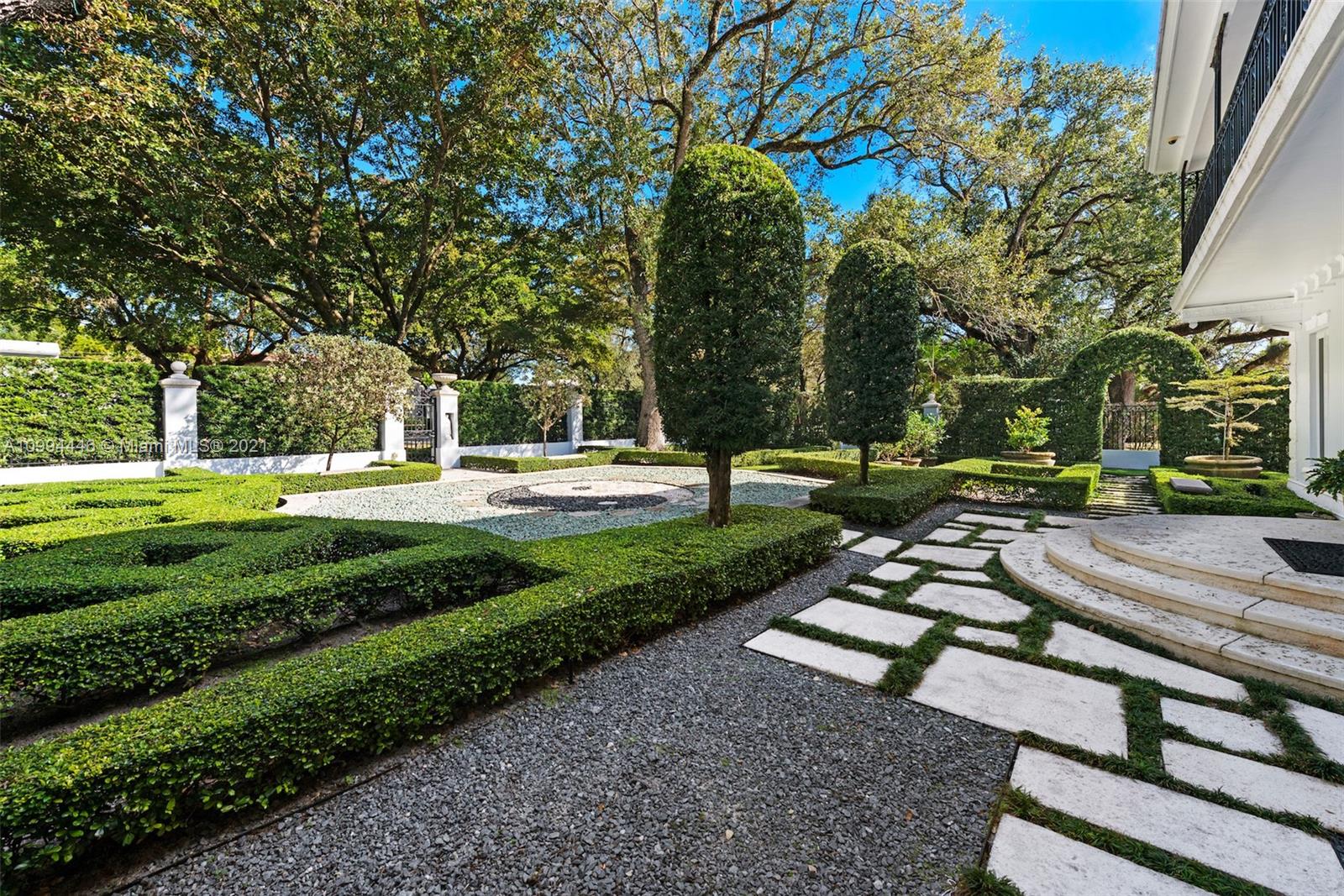 3916 Granada Boulevard Coral Gables, FL 33134 - Photo 14 of 75 a view of a park with large trees