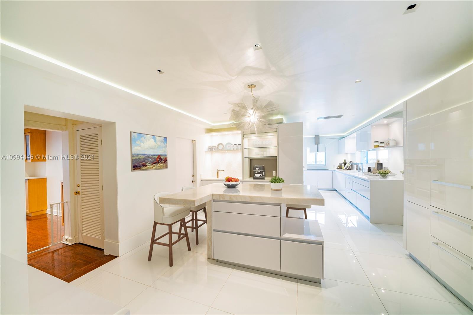 3916 Granada Boulevard Coral Gables, FL 33134 - Photo 25 of 75