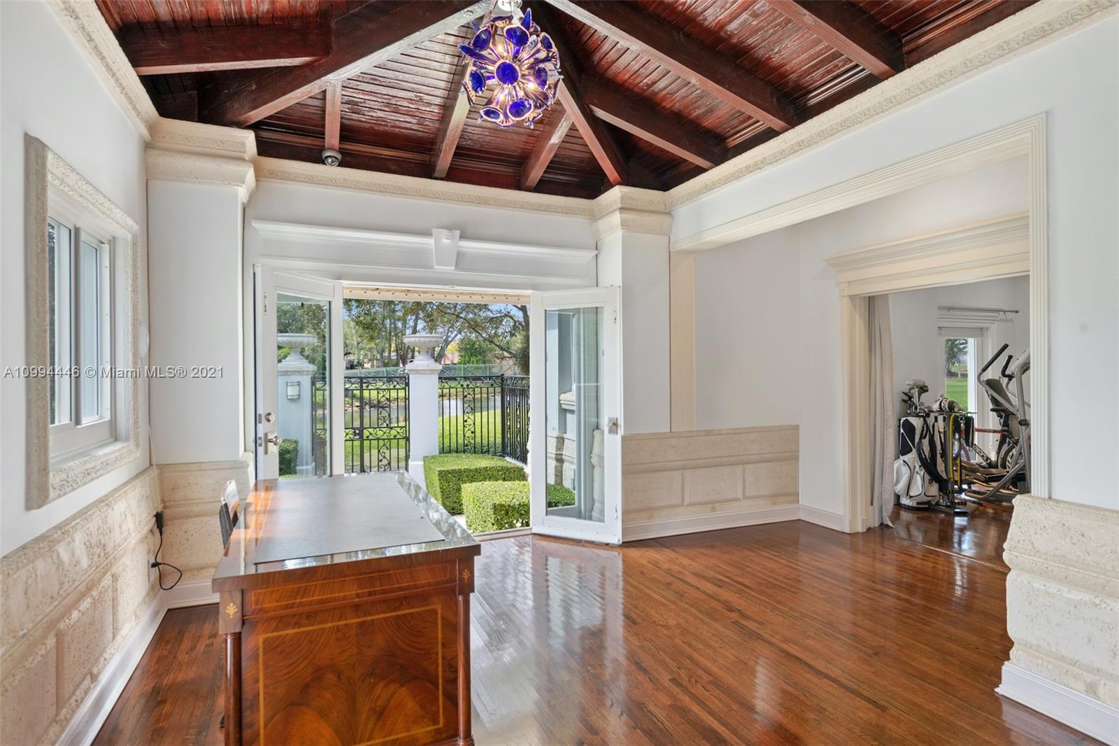 3916 Granada Boulevard Coral Gables, FL 33134 - Photo 35 of 75