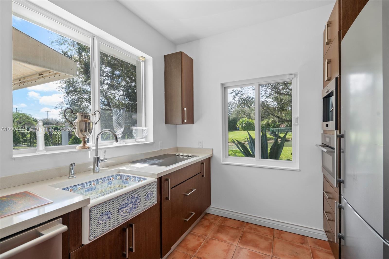 3916 Granada Boulevard Coral Gables, FL 33134 - Photo 37 of 75