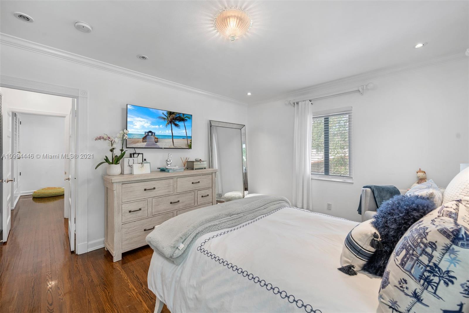 3916 Granada Boulevard Coral Gables, FL 33134 - Photo 51 of 75