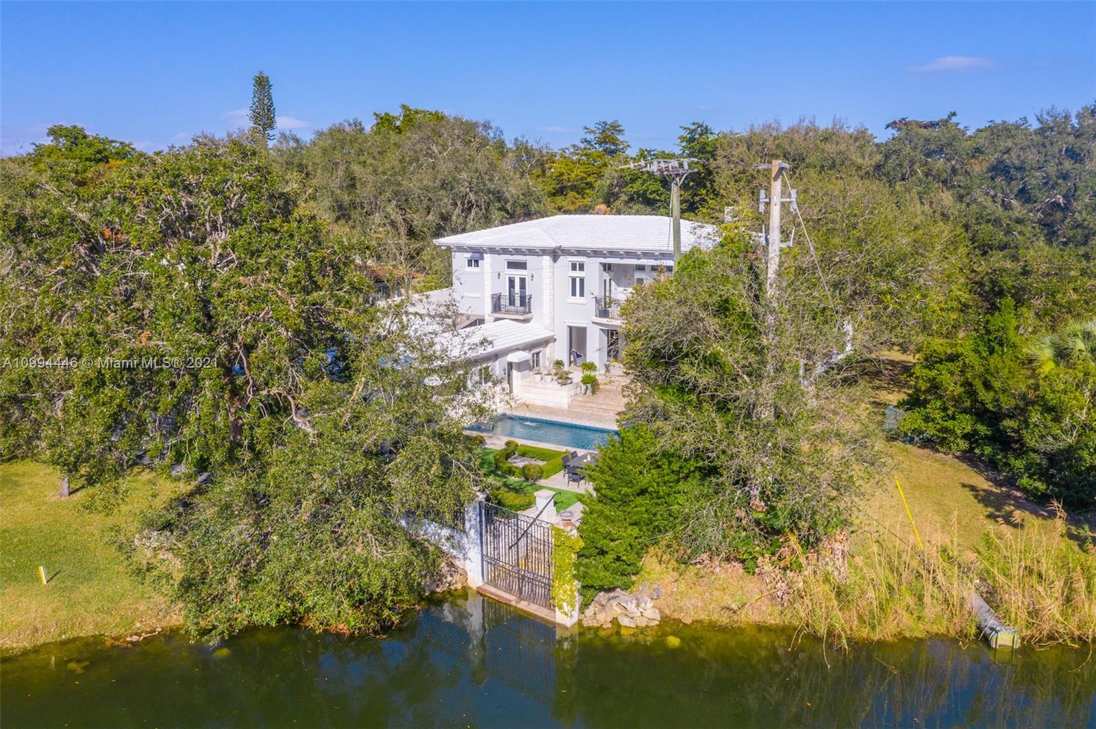 3916 Granada Boulevard Coral Gables, FL 33134 - Photo 67 of 75