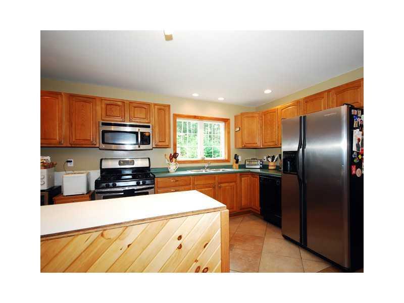 22 Romans Road New Gloucester, ME 04260 - Photo 8 of 27 Kitchen.