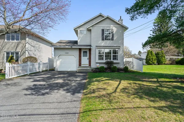 $316,000 | 1229 Coplon Avenue, Schenectady, NY 12309