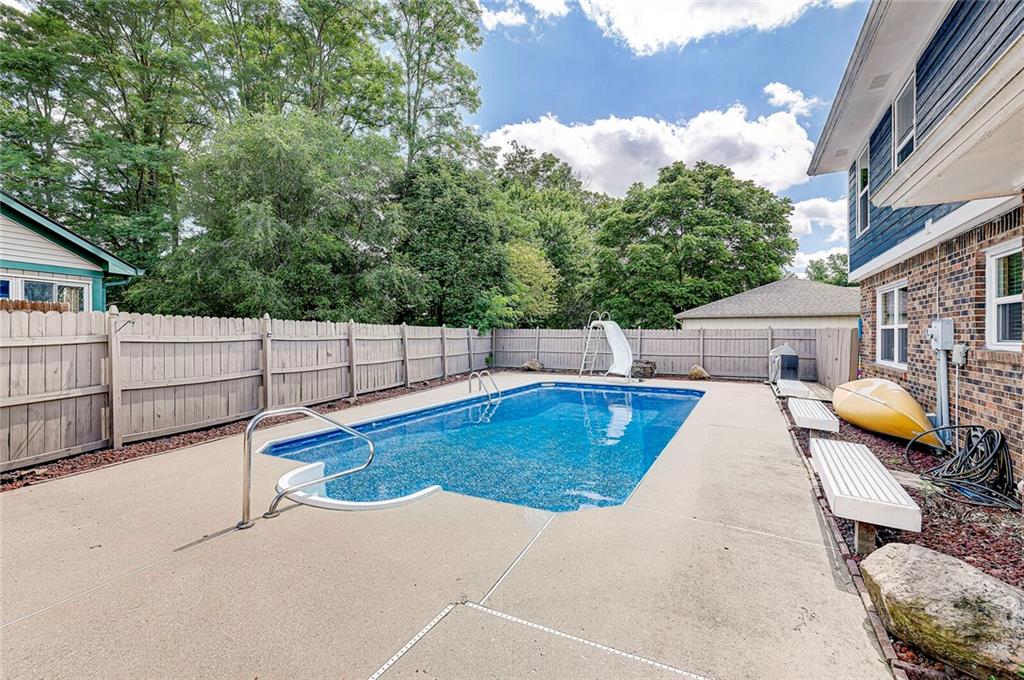 5696 RidgeHill Way Avon, IN 46123 - Photo 18 of 60 Gallery Image 18