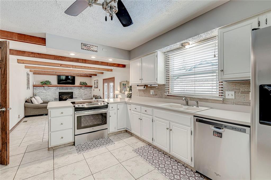 5696 RidgeHill Way Avon, IN 46123 - Photo 43 of 60 Gallery Image 43
