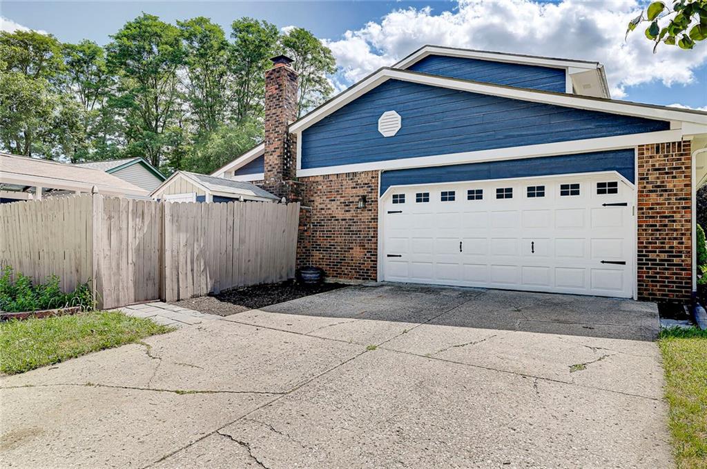 5696 RidgeHill Way Avon, IN 46123 - Photo 7 of 60 Gallery Image 7